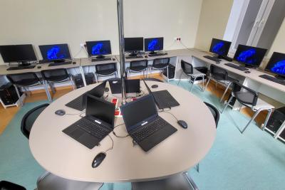 Pracownie informatyki